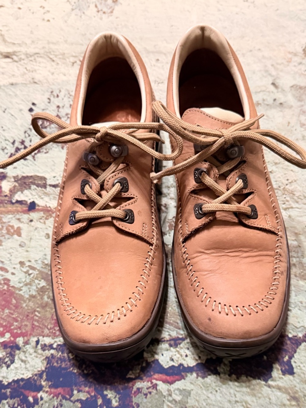 Bally Women’s Boat Shoes in Light Tan Leather